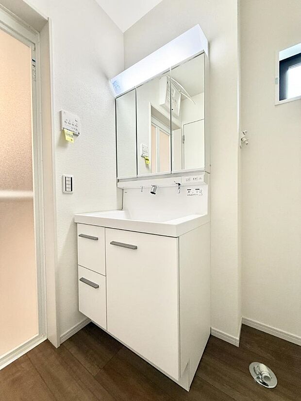 ■朝の準備がスムーズにできる広さです