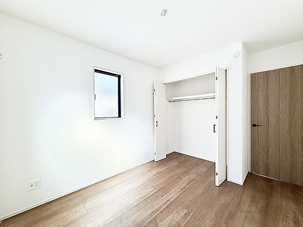 ■落ち着いた色合いのお部屋で穏やかな時間を楽しめます