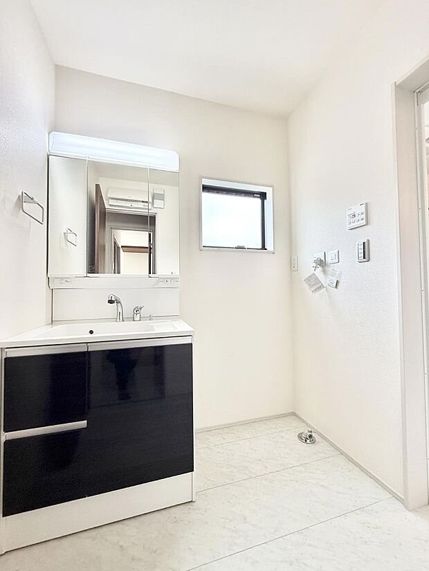 ■朝の準備がスムーズにできる広さです