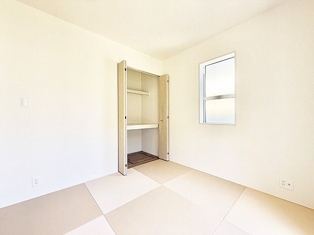 ■落ち着いた色合いのお部屋で穏やかな時間を楽しめます