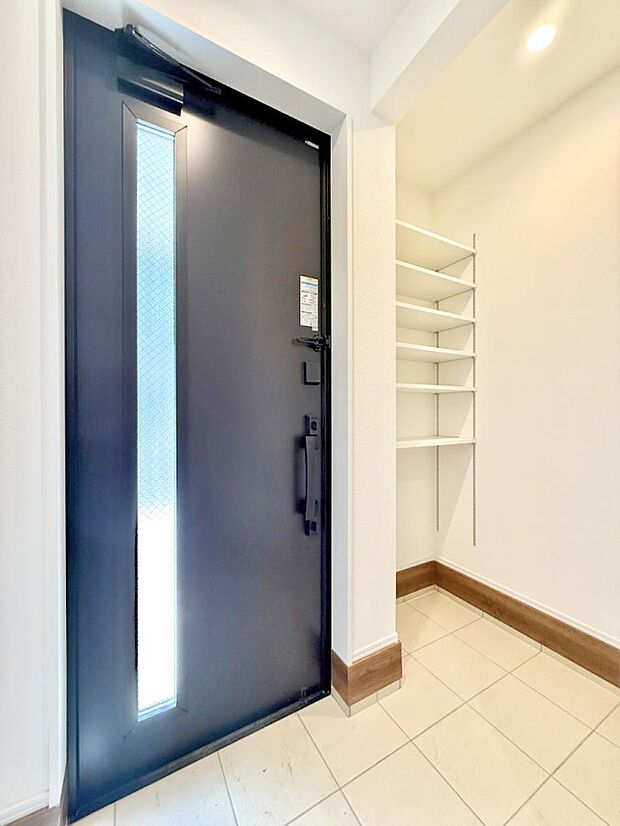 ■ ここから始まる一日、すっきり整った玄関