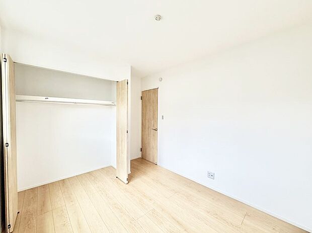 ■窓の配置や通気性の良い設計で部屋の空気がこもらず、常に新鮮な空気が流れます