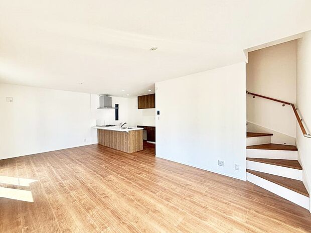 ■心落ち着く場所、ゆったり過ごせるリビング