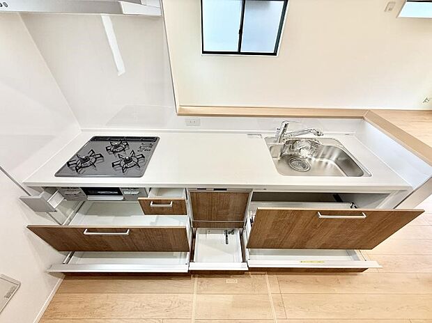 ■料理がもっと楽しくなる、快適なキッチン空間