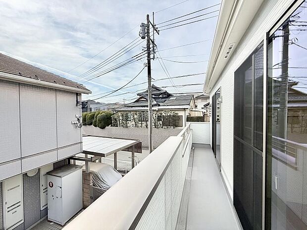 ■ 季節の移ろいを感じられる開放的な空間です