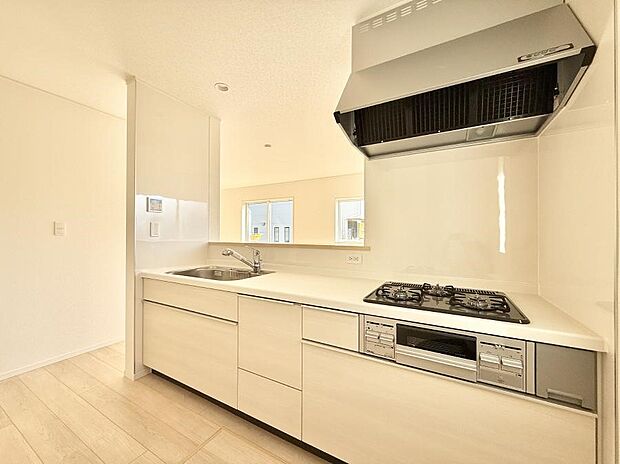 ■家族の絆を深める、温もりのあるキッチン