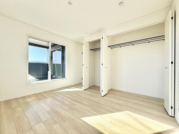 ■窓の配置や通気性の良い設計で部屋の空気がこもらず、常に新鮮な空気が流れます