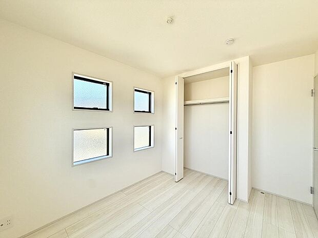 ■窓の配置や通気性の良い設計で部屋の空気がこもらず、常に新鮮な空気が流れます