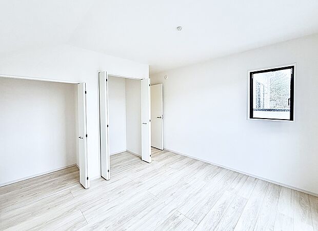 2号棟  ■落ち着いた色合いのお部屋で穏やかな時間を楽しめます