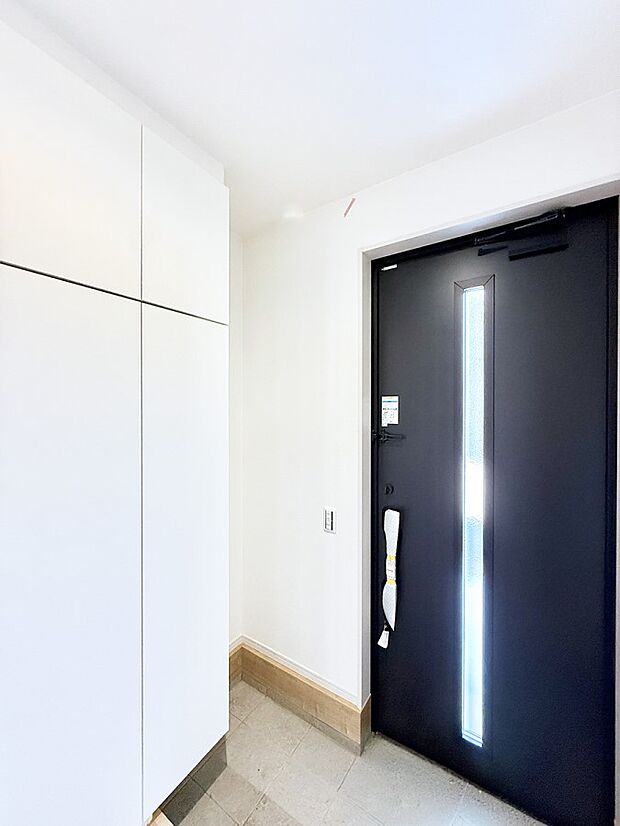 ■ シンプルで美しく、快適な暮らしの入り口