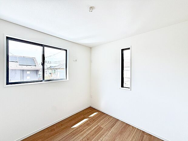 ■窓の配置や通気性の良い設計で部屋の空気がこもらず、常に新鮮な空気が流れます