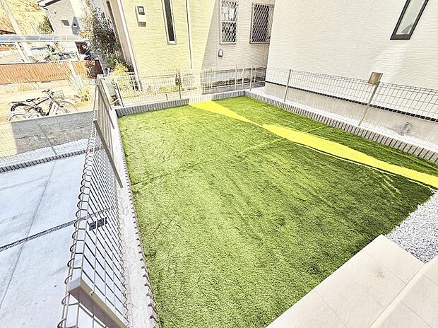 1号棟  ■暮らしに潤いを与える、緑が取り入れられた住まいです