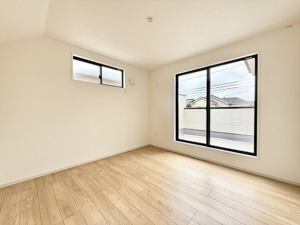 ■落ち着いた雰囲気のお部屋で心が安らぐ空間