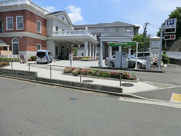 病院 2600m 聖ヶ丘病院