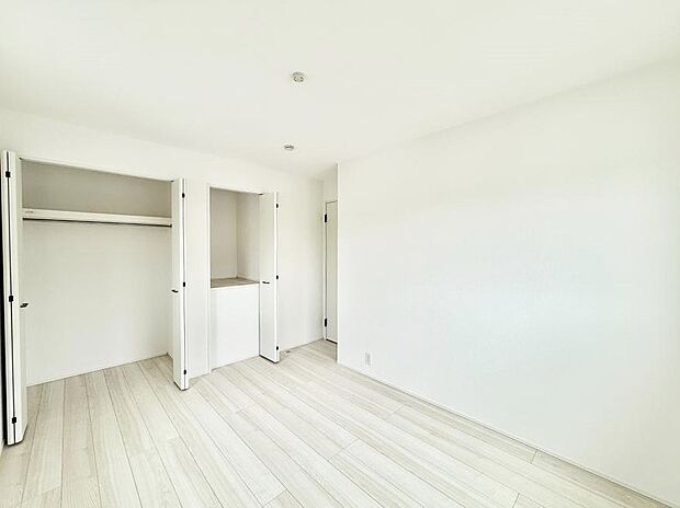 ■落ち着いた雰囲気のお部屋で心が安らぐ空間