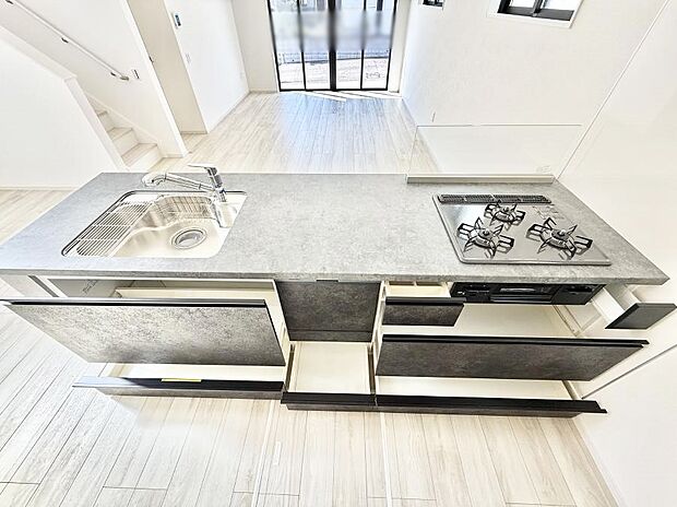 ■料理がもっと楽しくなる、快適なキッチン空間