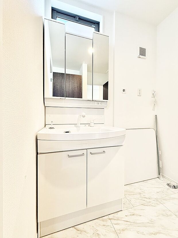 ■朝の準備がスムーズにできる広さです