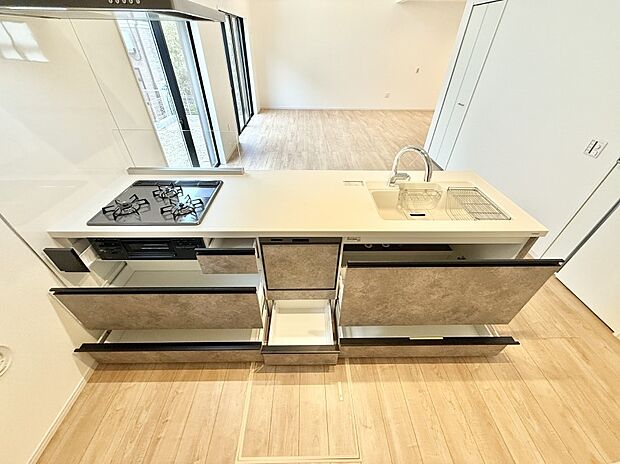 ■家族の絆を深める、温もりのあるキッチン