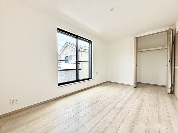■落ち着いた色合いのお部屋で穏やかな時間を楽しめます
