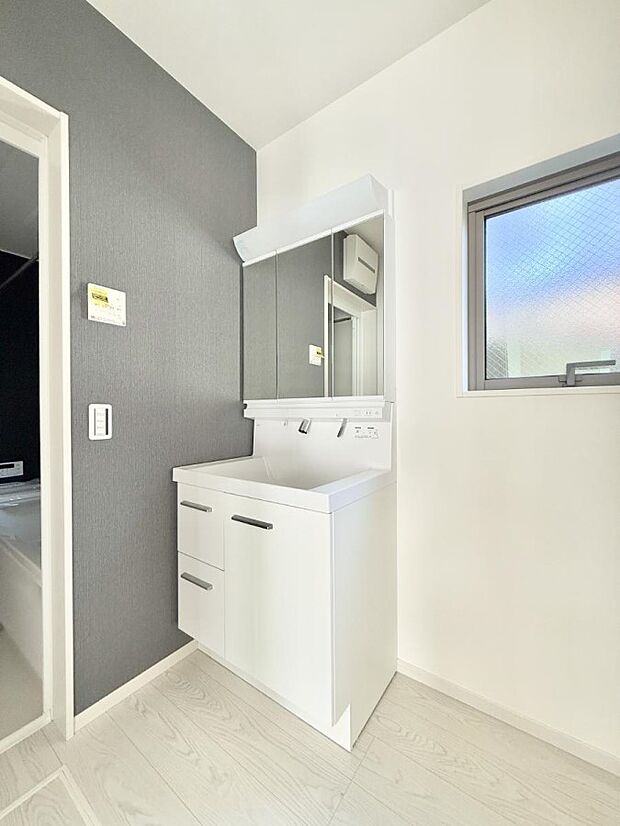 ■朝の準備がスムーズにできる広さです