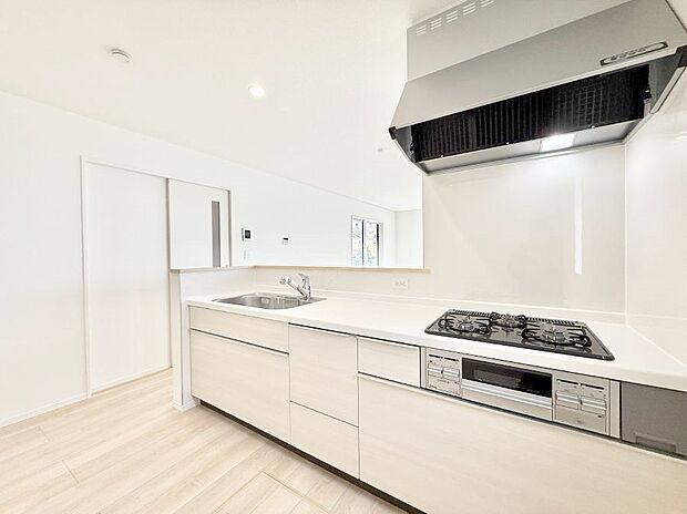 ■家族の絆を深める、温もりのあるキッチン