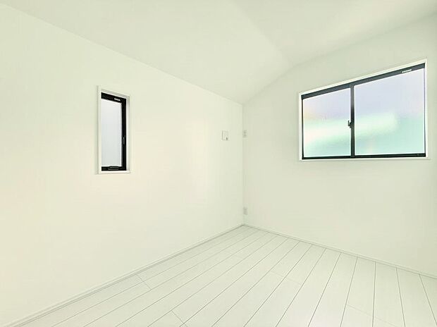 1号棟 ■窓の配置や通気性の良い設計で部屋の空気がこもらず、常に新鮮な空気が流れます
