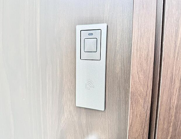 ■鍵を取り出さずに便利に操作できて快適