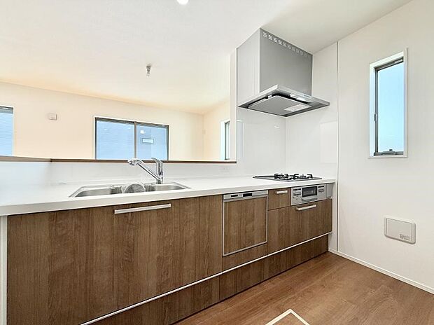 ■家族の絆を深める、温もりのあるキッチン