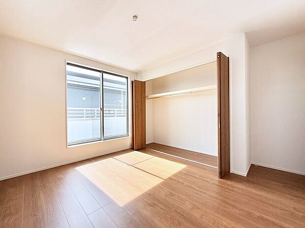 ■窓の配置や通気性の良い設計で部屋の空気がこもらず、常に新鮮な空気が流れます