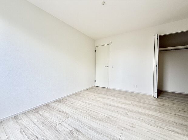 2号棟 ■清潔感あふれるお部屋で毎日を快適に過ごせます