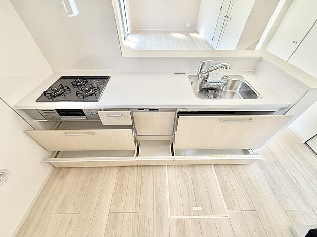 ■家族の絆を深める、温もりのあるキッチン