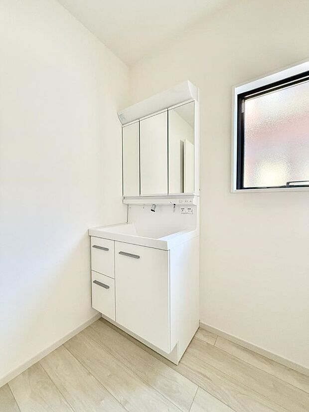 ■朝の準備がスムーズにできる広さです