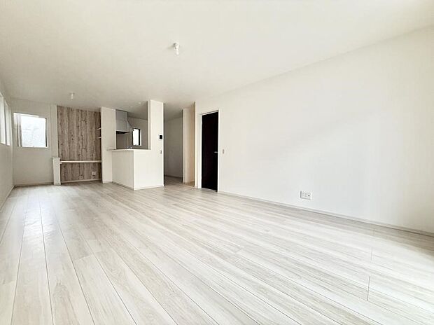 ■心落ち着く場所、ゆったり過ごせるリビング