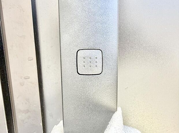 ■鍵を取り出さずに便利に操作できて快適