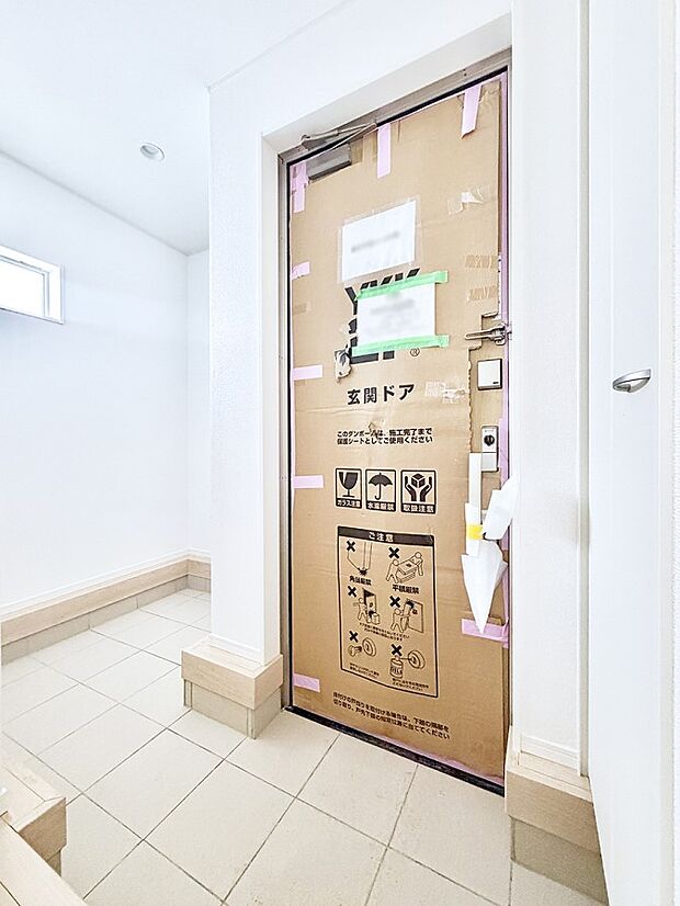 2号棟 ■ ここから始まる一日、すっきり整った玄関