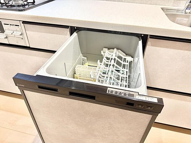 ■手間なく洗浄!食器をピカピカに仕上げてくれます