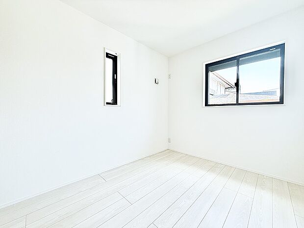 ■落ち着いた色合いのお部屋で穏やかな時間を楽しめます