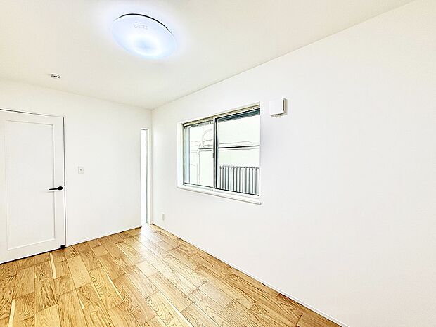 ■落ち着いた雰囲気のお部屋で心が安らぐ空間