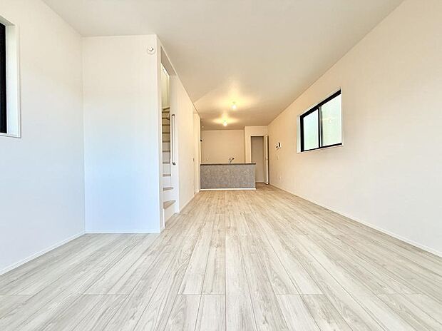 ■くつろぎと笑顔が集まる、心温まるリビング