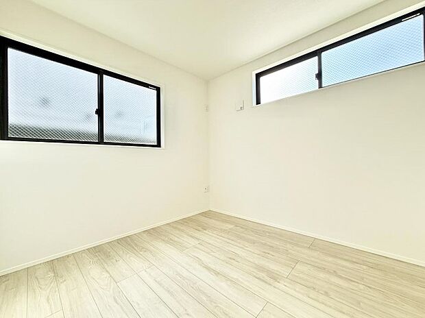 2号棟 ■読書や趣味リモートワークなどさまざまな用途に対応できる柔軟さがあります