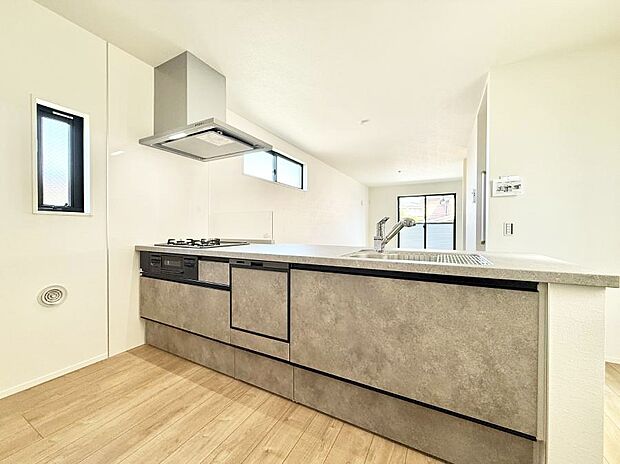 ■料理がもっと楽しくなる、快適なキッチン空間