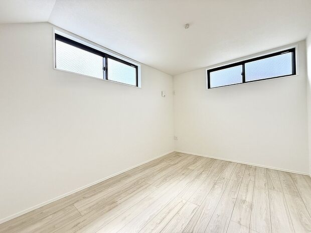■落ち着いた雰囲気のお部屋で心が安らぐ空間