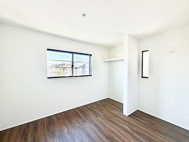 C号棟  ■落ち着いた色合いのお部屋で穏やかな時間を楽しめます