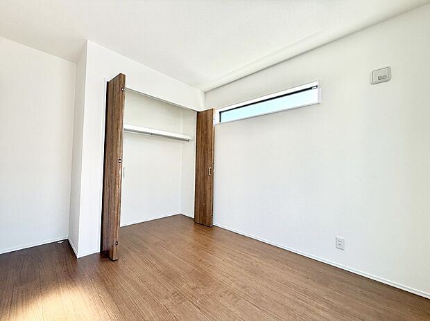 ■落ち着いた色合いのお部屋で穏やかな時間を楽しめます