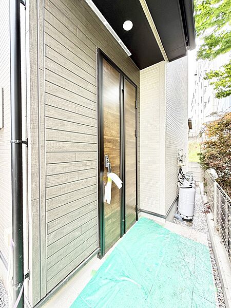 1号棟  ■ 心地よい暮らしへとつながる、温かい玄関