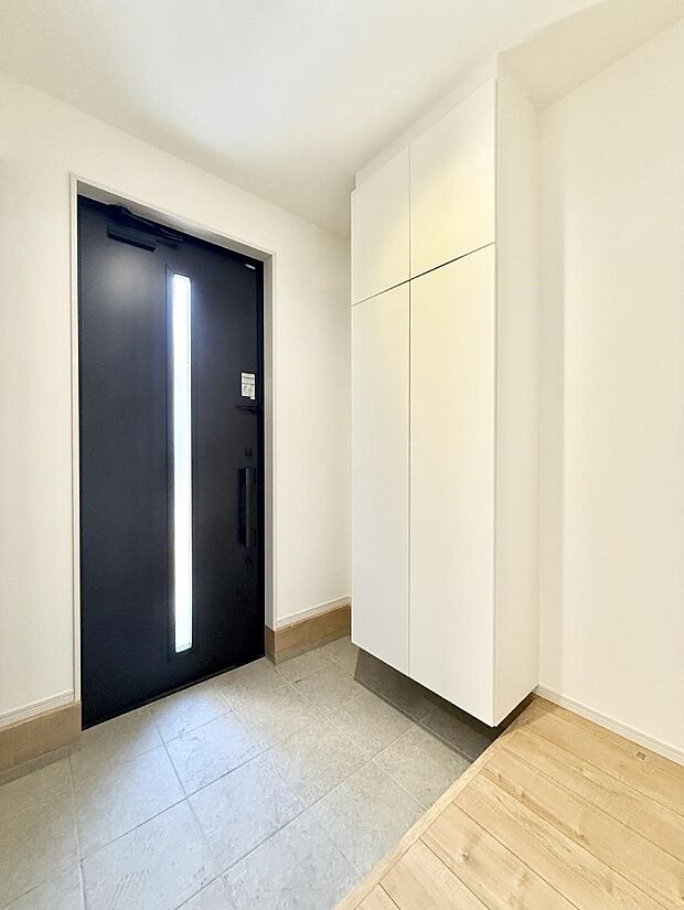 ■ ここから始まる一日、すっきり整った玄関