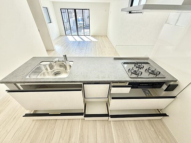 ■料理がもっと楽しくなる、快適なキッチン空間