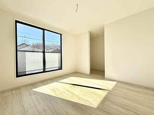 ■窓の配置や通気性の良い設計で部屋の空気がこもらず、常に新鮮な空気が流れます