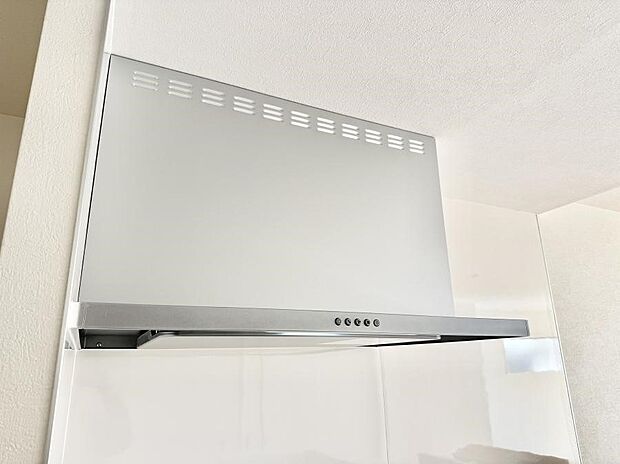 ■調理時の蒸気や匂いが換気扇に誘導され、効率的に排煙ができます。