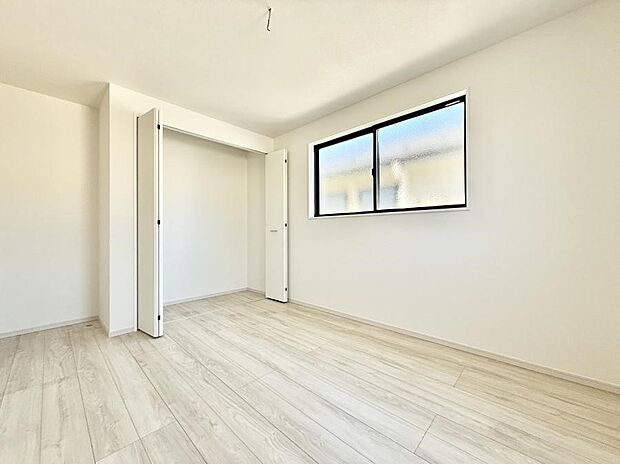 ■落ち着いた雰囲気のお部屋で心が安らぐ空間